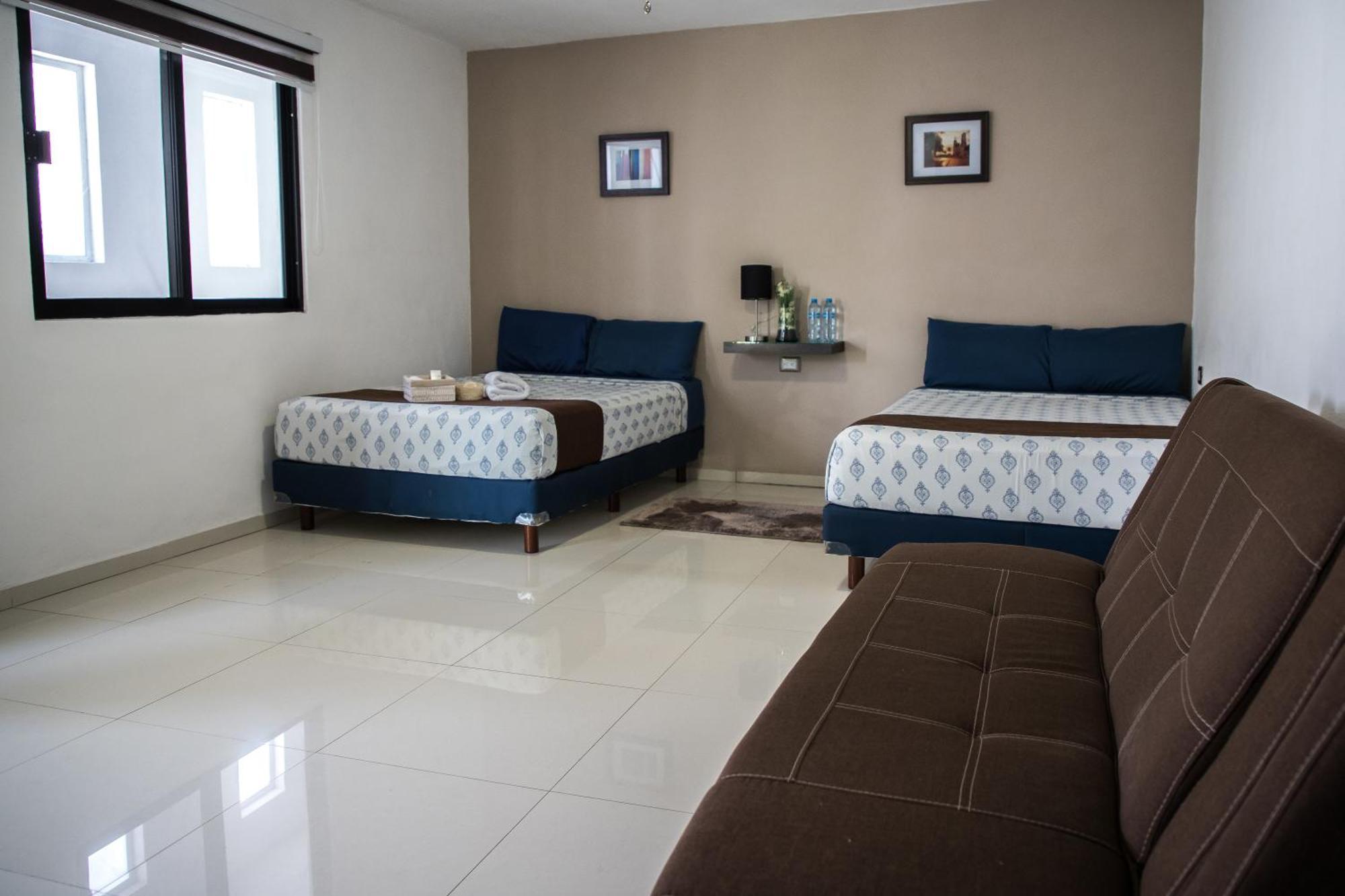 Margarett Hotel Valladolid  Buitenkant foto