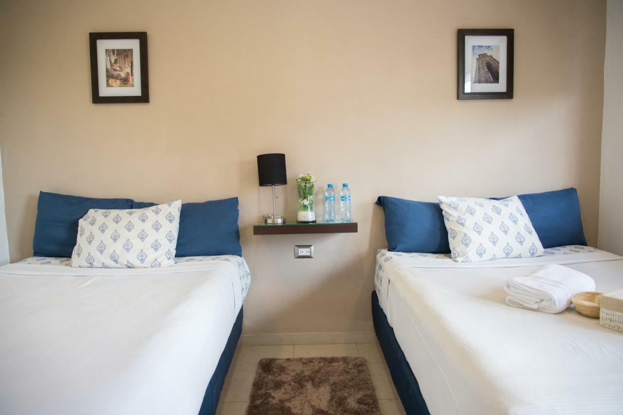 Margarett Hotel Valladolid  Buitenkant foto